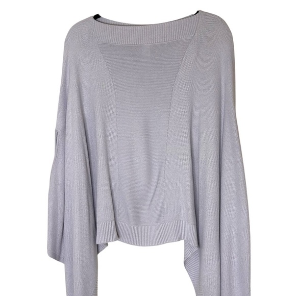 Lululemon Forward Flow Cape- One Size Athletisure Poncho - Picture 3 of 9